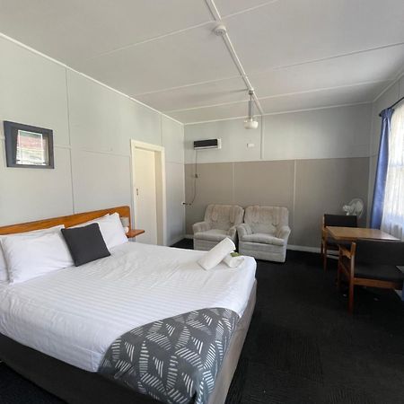 Mountain View Motel Queenstown Exterior photo