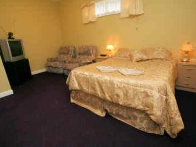 Mountain View Motel Queenstown Exterior photo